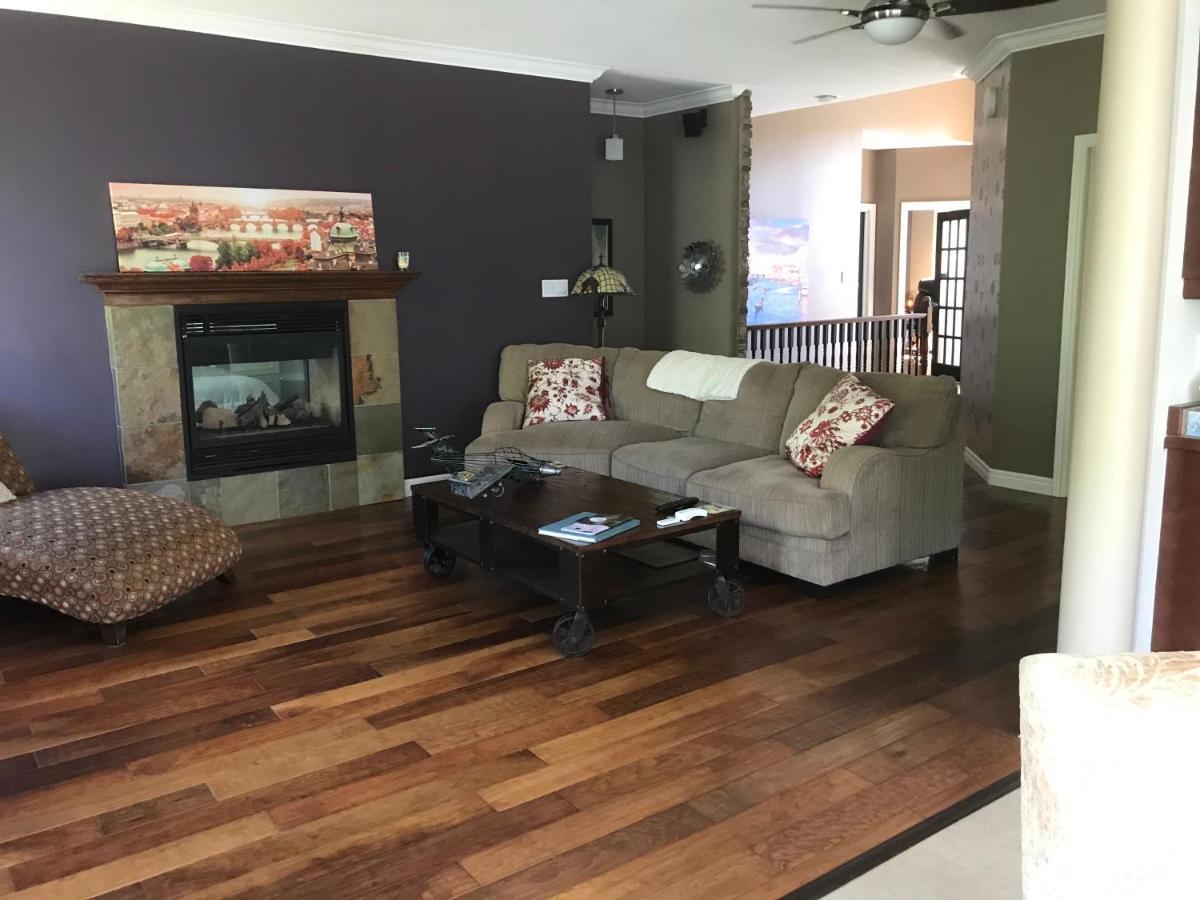 דירות לונדון Cozy Luxury On The Thames In Ontario! מראה חיצוני תמונה