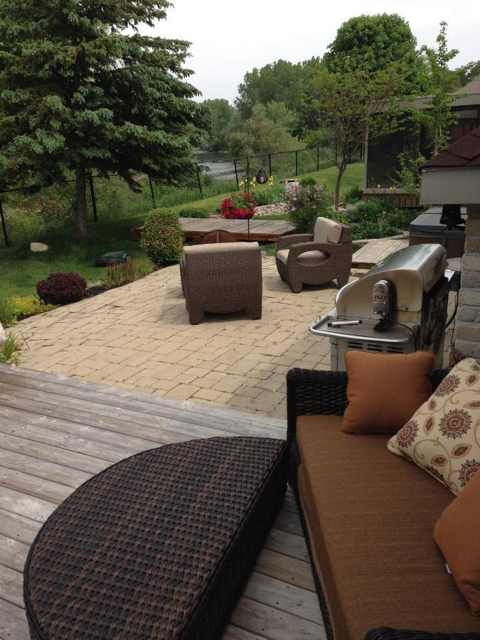 דירות לונדון Cozy Luxury On The Thames In Ontario! מראה חיצוני תמונה